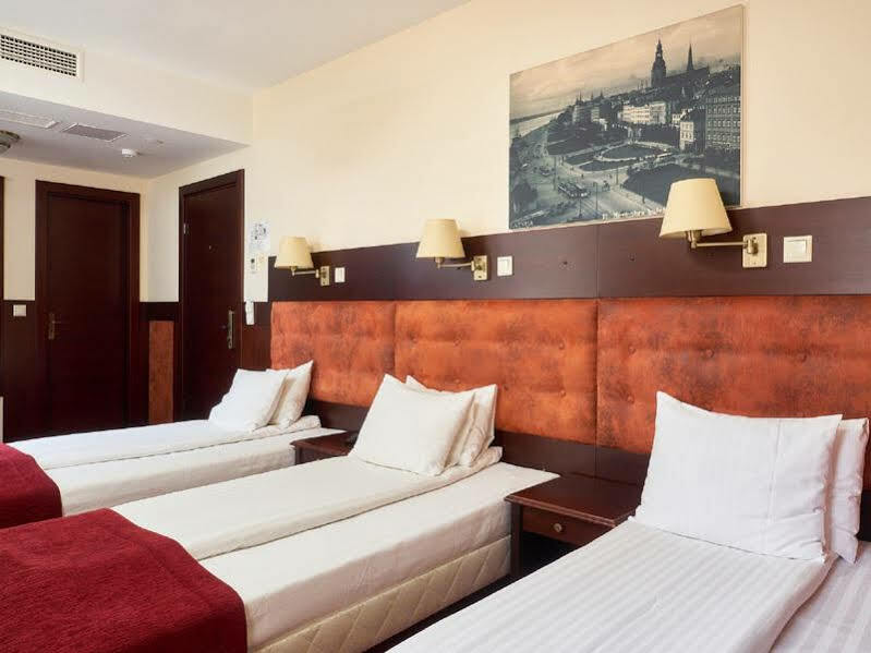 Hotelli Rixwell Old Palace 4*